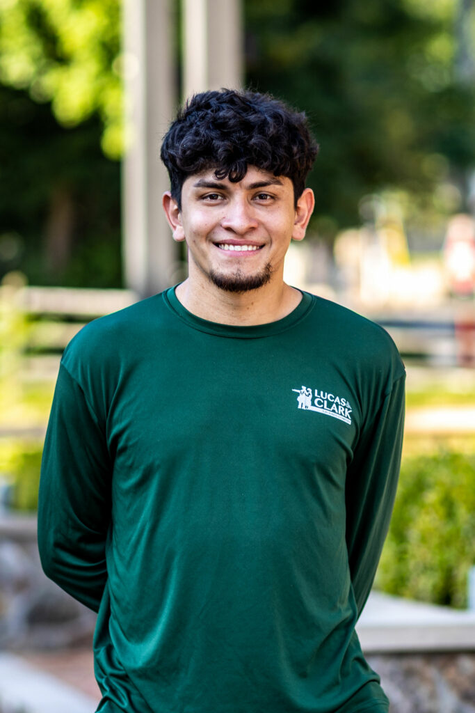 lucas and clark grounds company, professional lawn care and landscaping