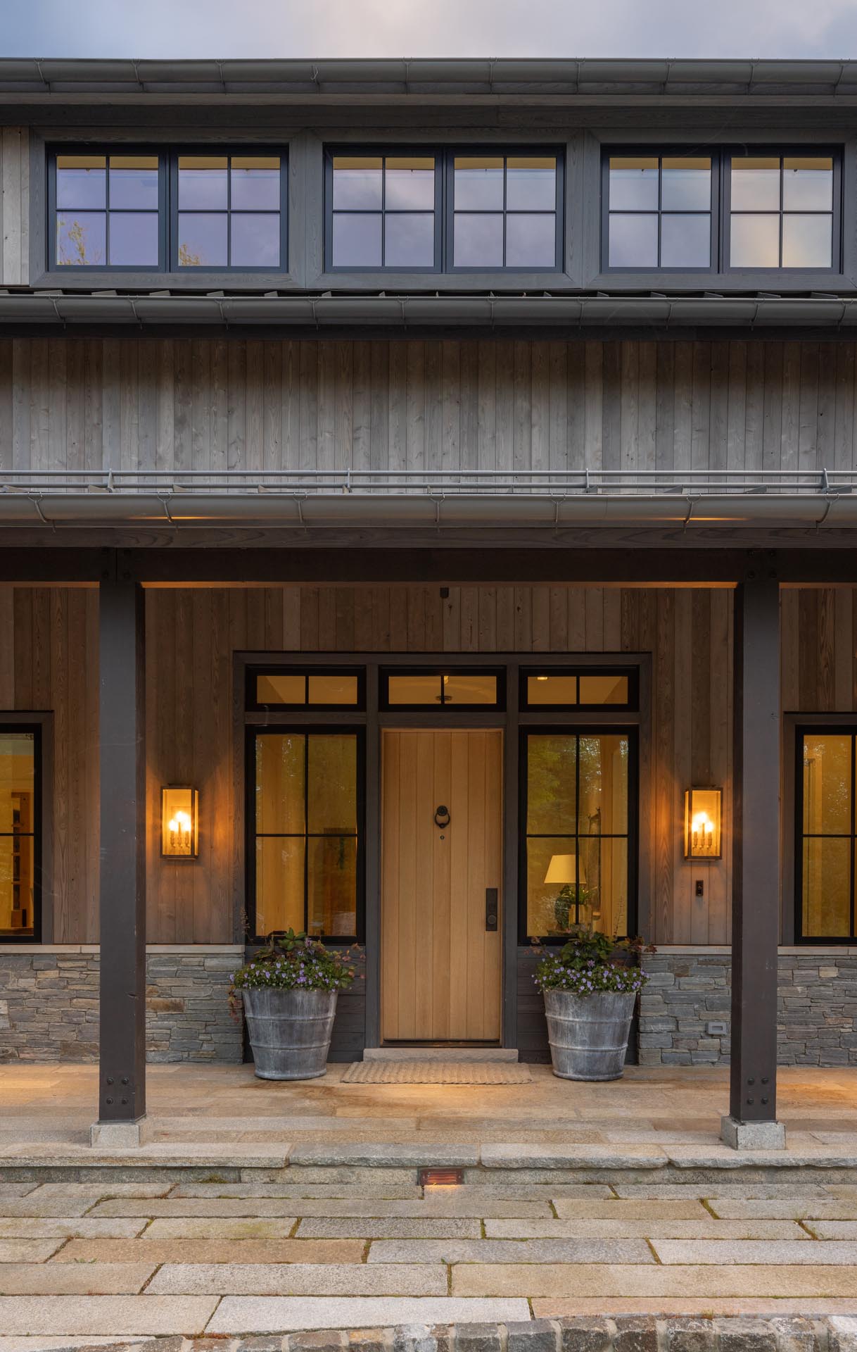 lucas and clark grounds company, professional lawn care and landscaping