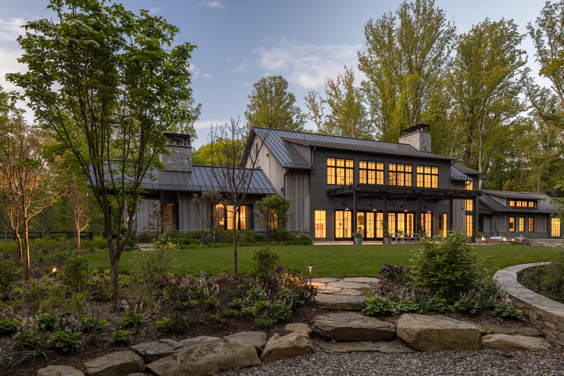 lucas and clark grounds company, professional lawn care and landscaping