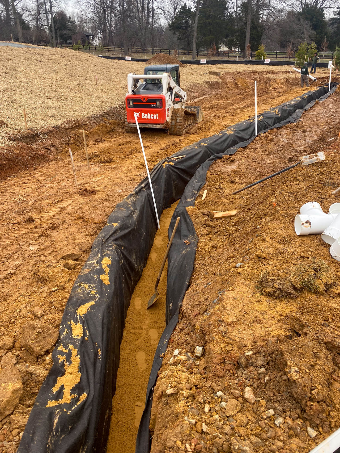 lucas and clark grounds company, professional lawn care and landscaping