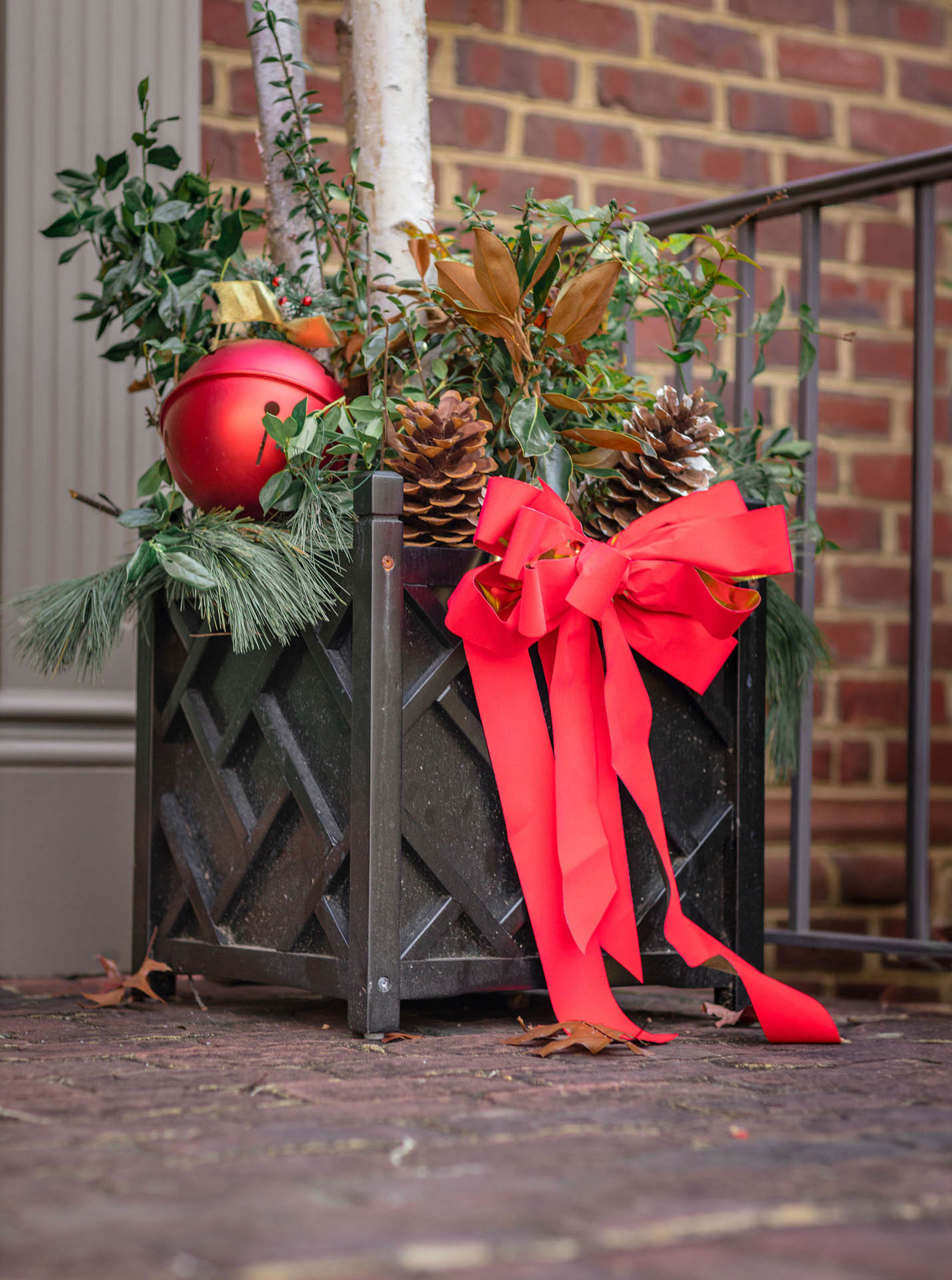 lucas and clark grounds company, professional lawn care and landscaping