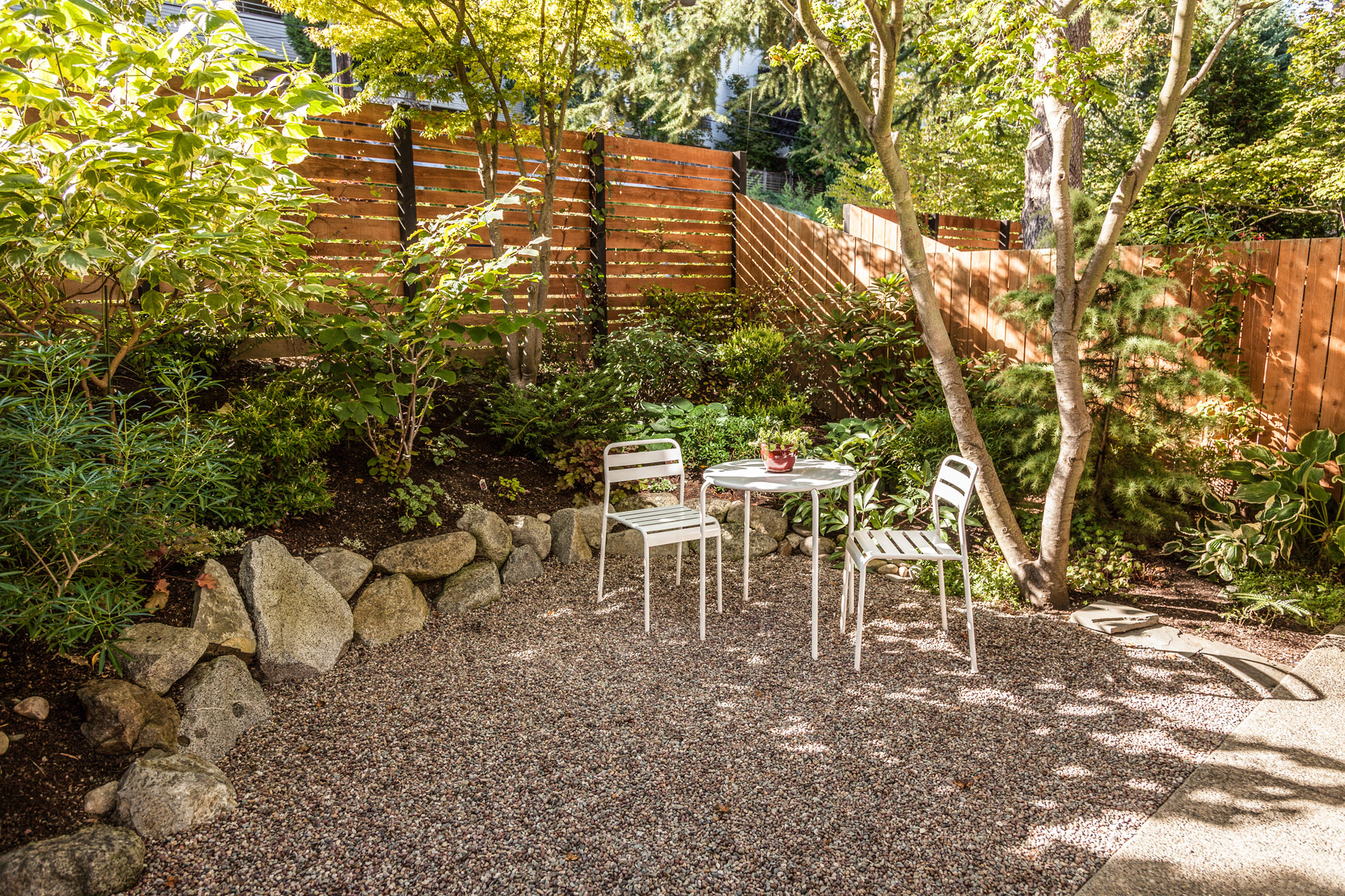 lucas and clark grounds company, professional lawn care and landscaping